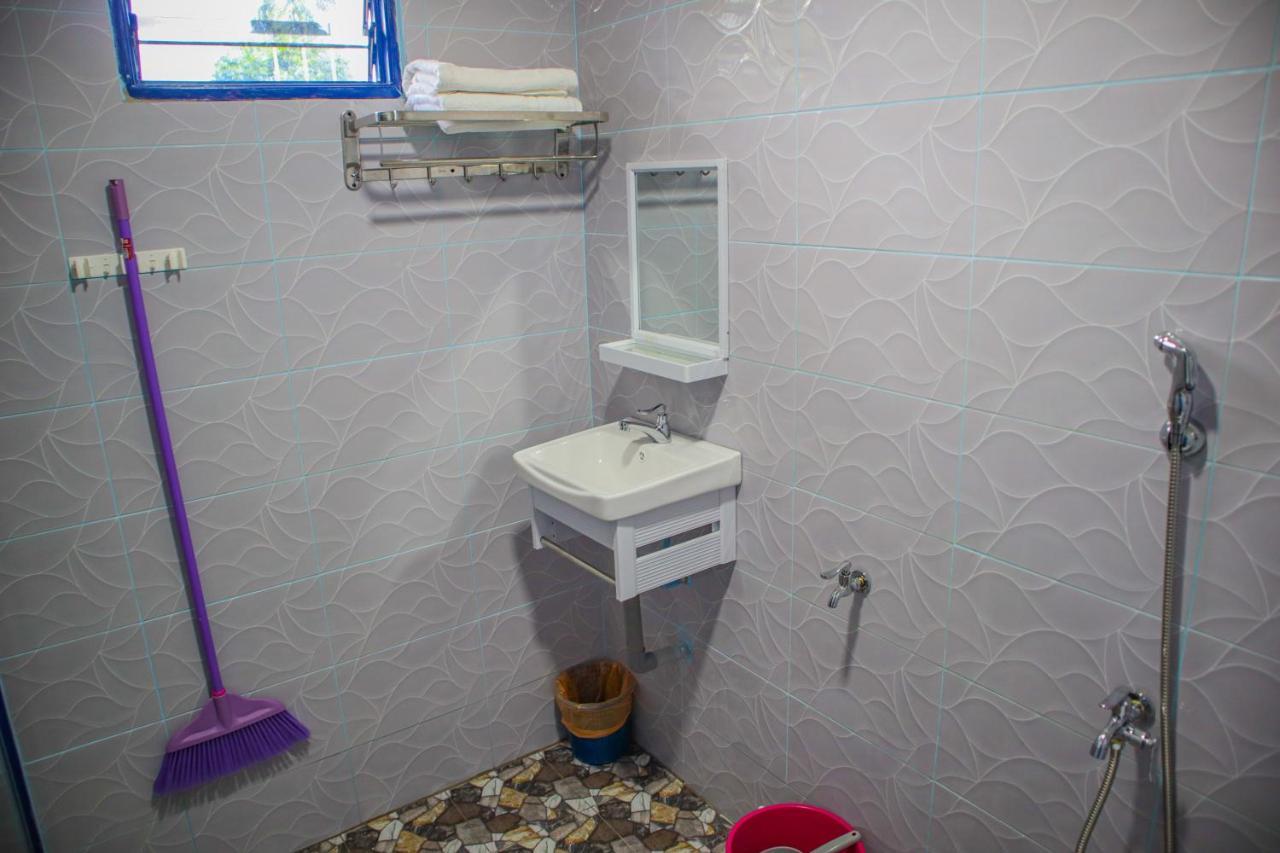 Gm Roomstay Kuala Besut Kampong Gong Manok Exterior photo
